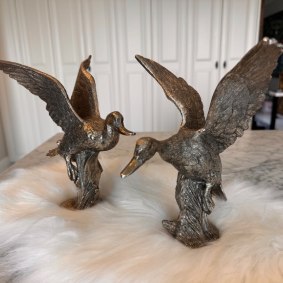 Vintage pair silver plated mallard duck figurines in flight. 1970s Italian - Picture 13 of 13